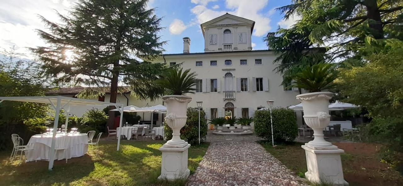 Villa Cigolotti Vivaro Bagian luar foto